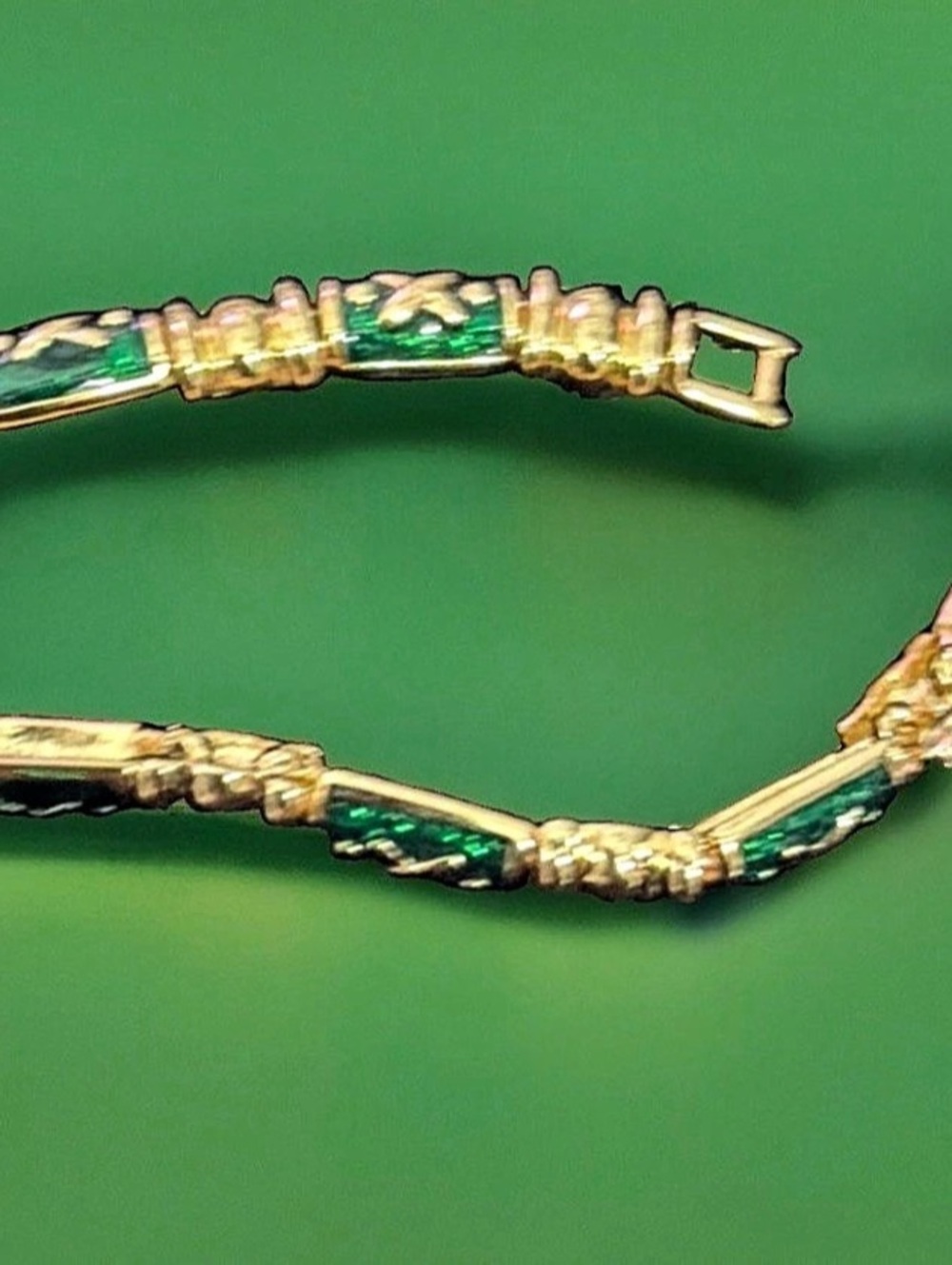 Vtg Joan Rivers XOXO Gold & Green Enamel Bracelet 7.5” signed
